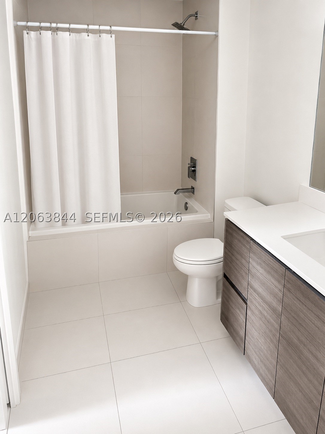 1100 S Miami Ave #4004, Miami FL 33130