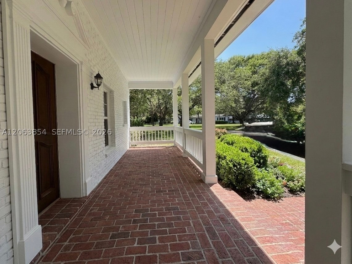 12345 SW 63rd Ave, Pinecrest FL 33156