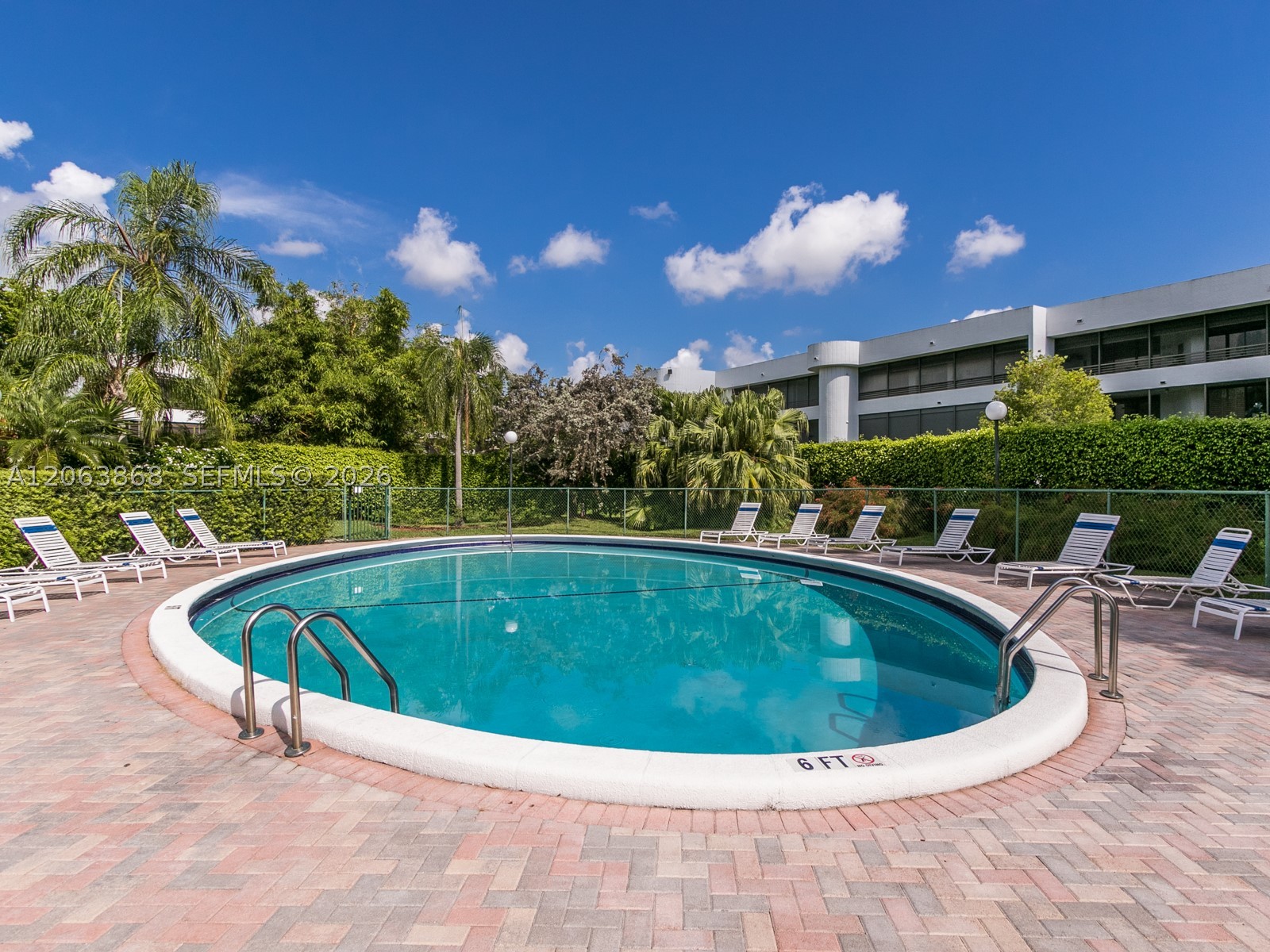 1410 Sheridan St #12I, Hollywood FL 33020