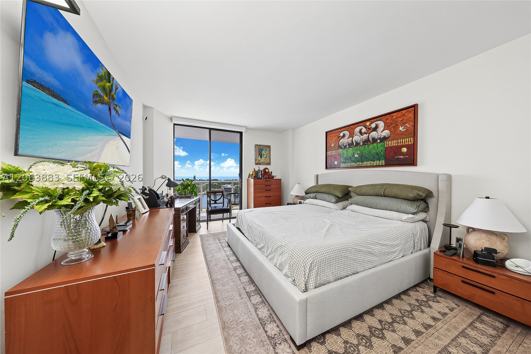 20281 E Country Club Dr #810, Aventura FL 33180