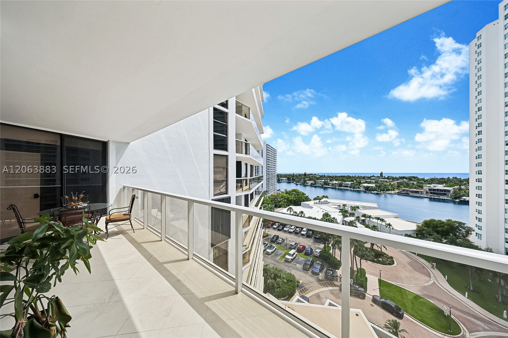 20281 E Country Club Dr #810, Aventura FL 33180
