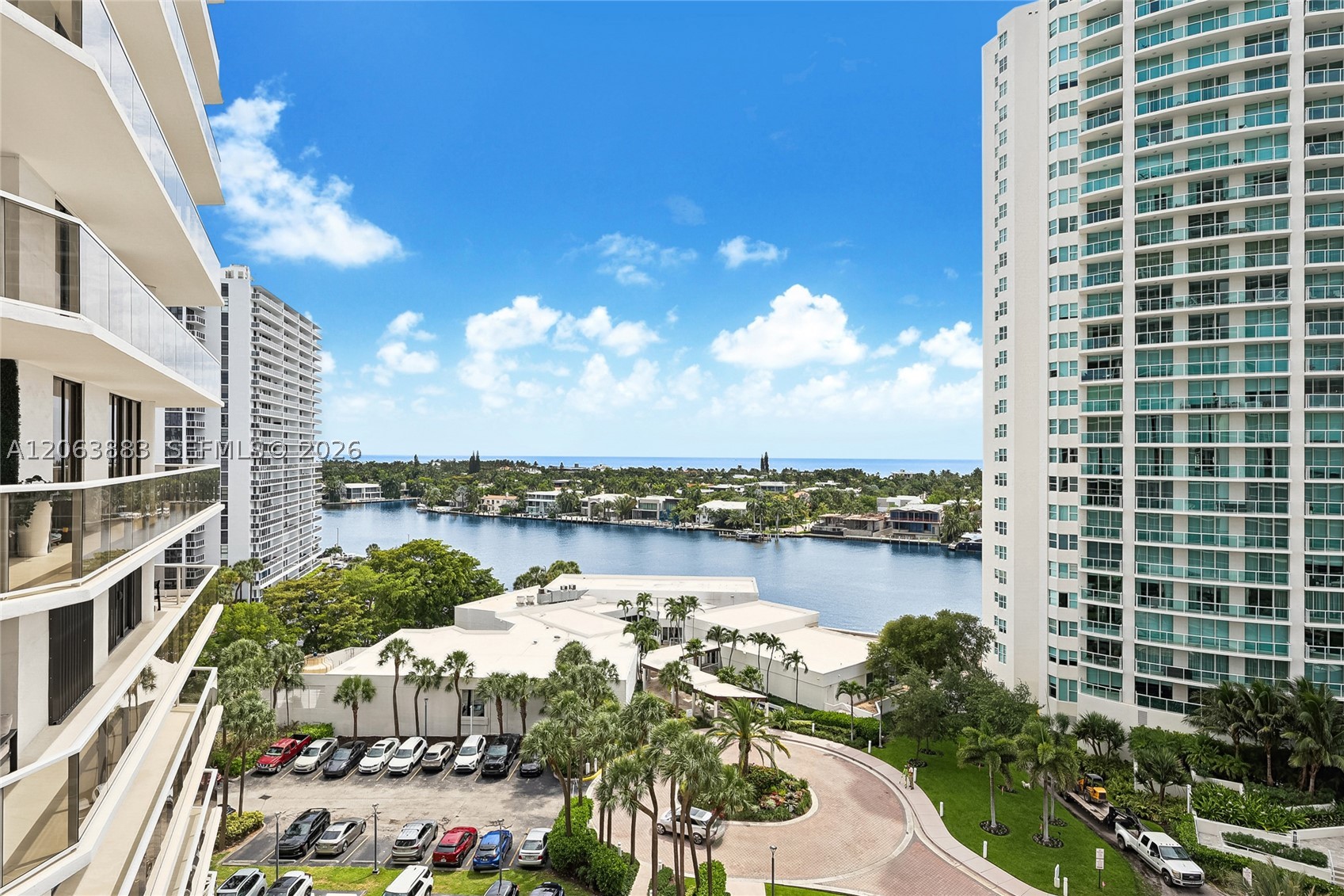 20281 E Country Club Dr #810, Aventura FL 33180