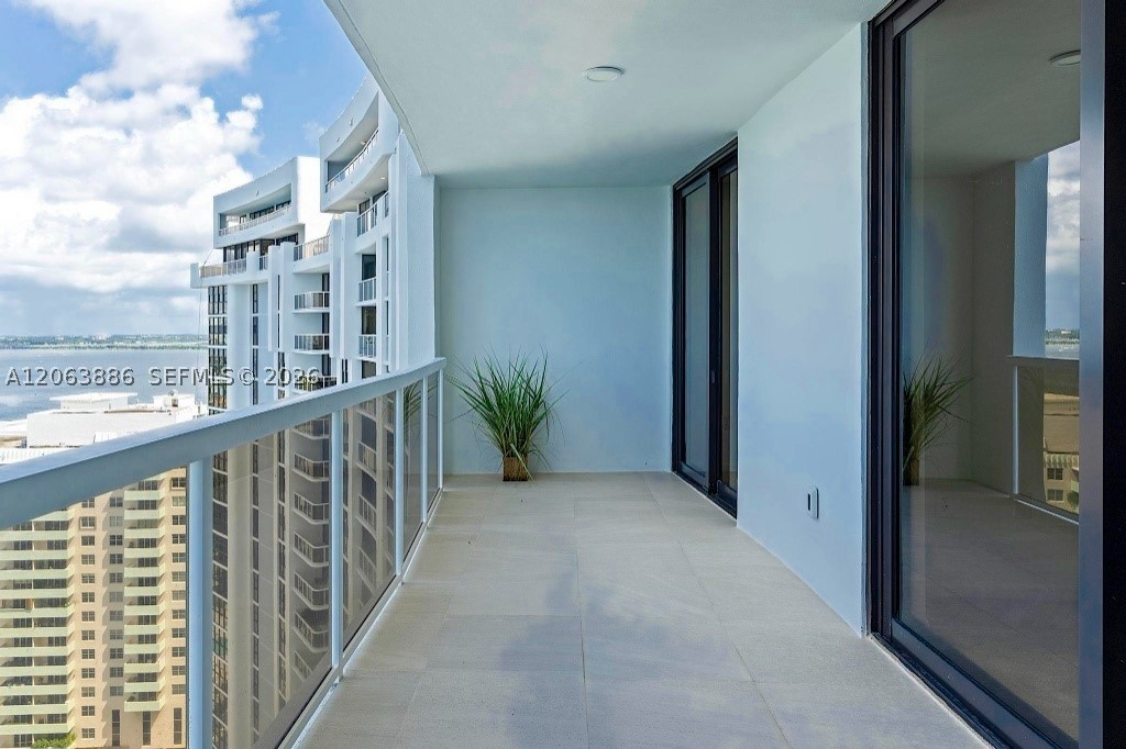 9 Island Ave #2306, Miami Beach FL 33139