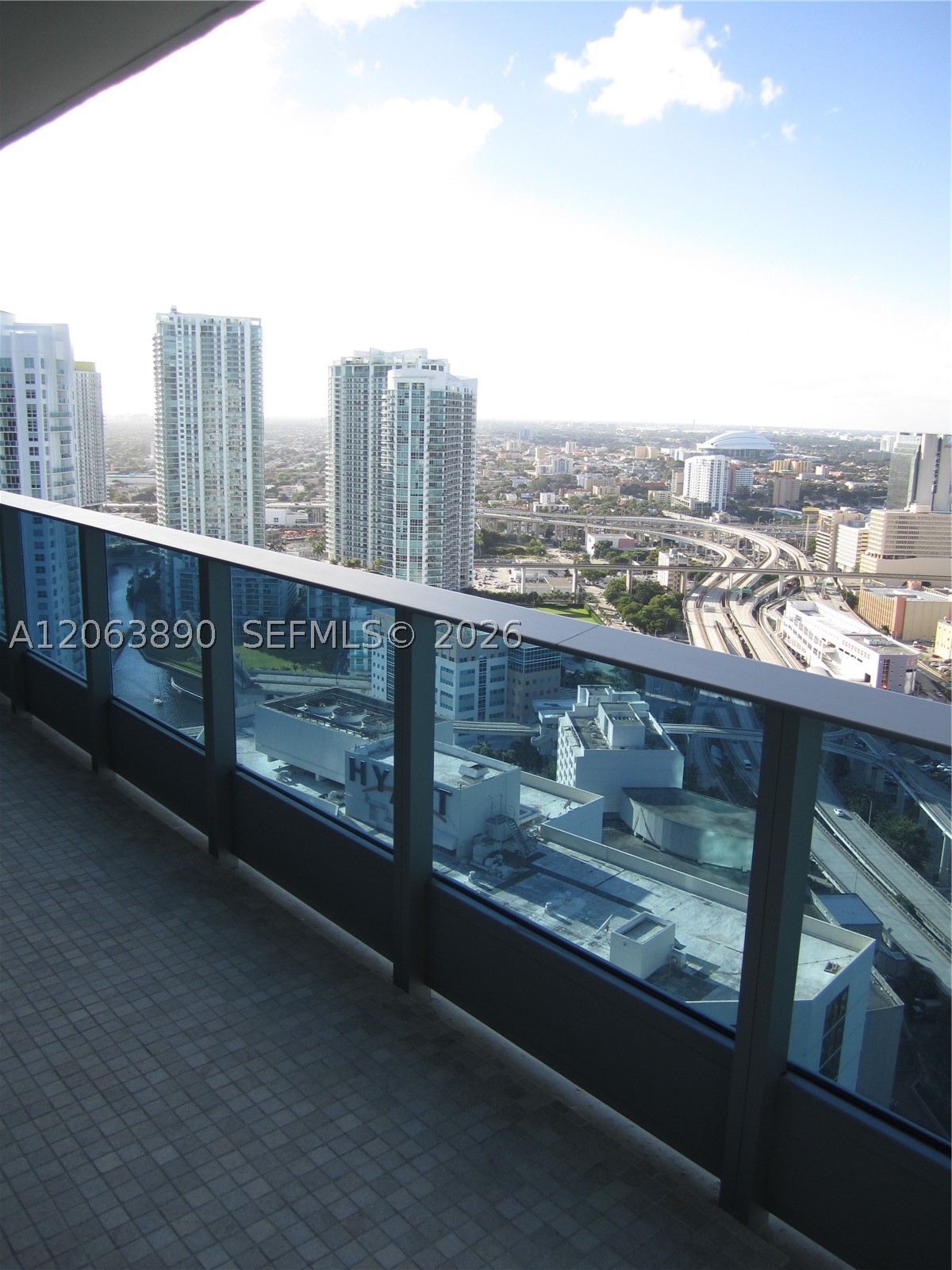 200 Biscayne Boulevard Way #3809, Miami FL 33131