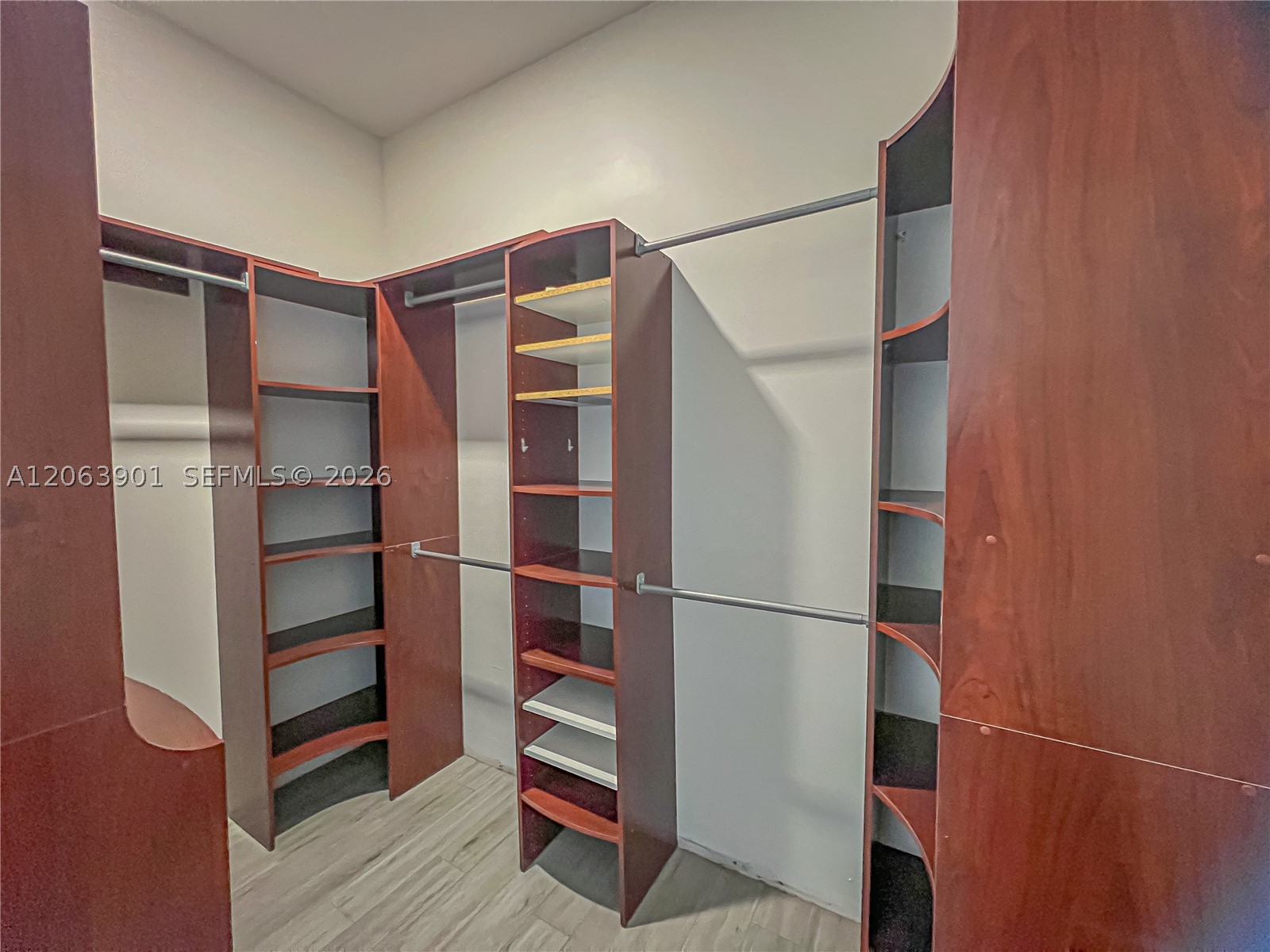 3850 NE 168th St #4, North Miami Beach FL 33160
