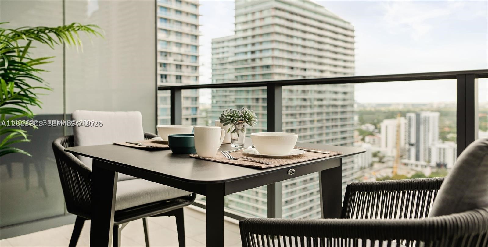 1000 Brickell Plaza #2711, Miami FL 33131