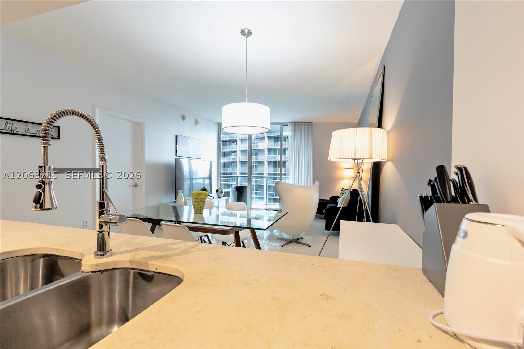 475 Brickell Ave #4511, Miami FL 33131