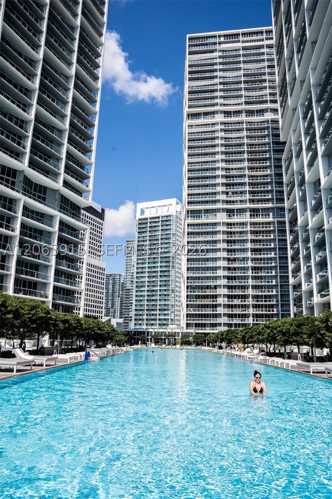 475 Brickell Ave #4511, Miami FL 33131