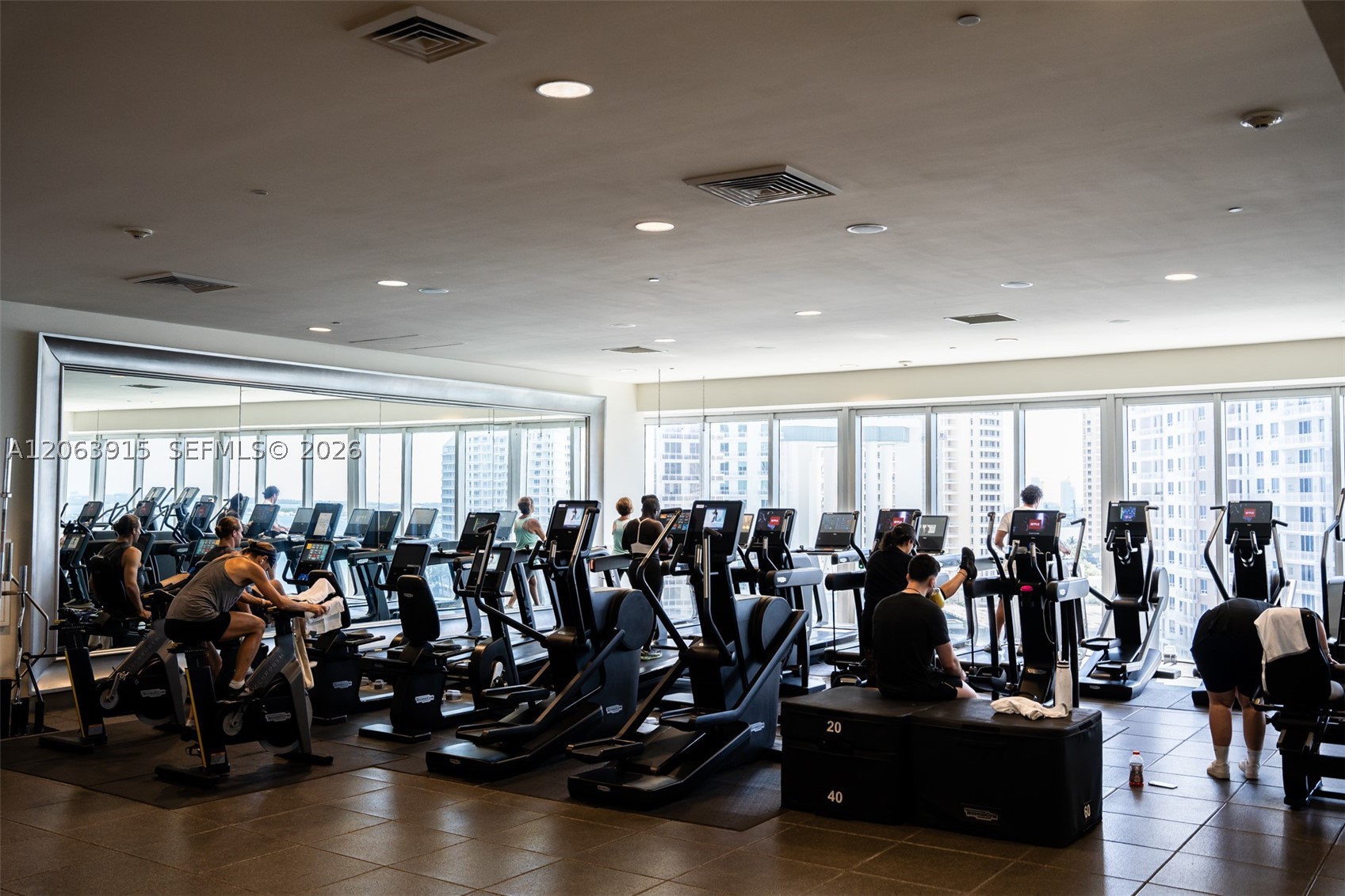 475 Brickell Ave #4511, Miami FL 33131