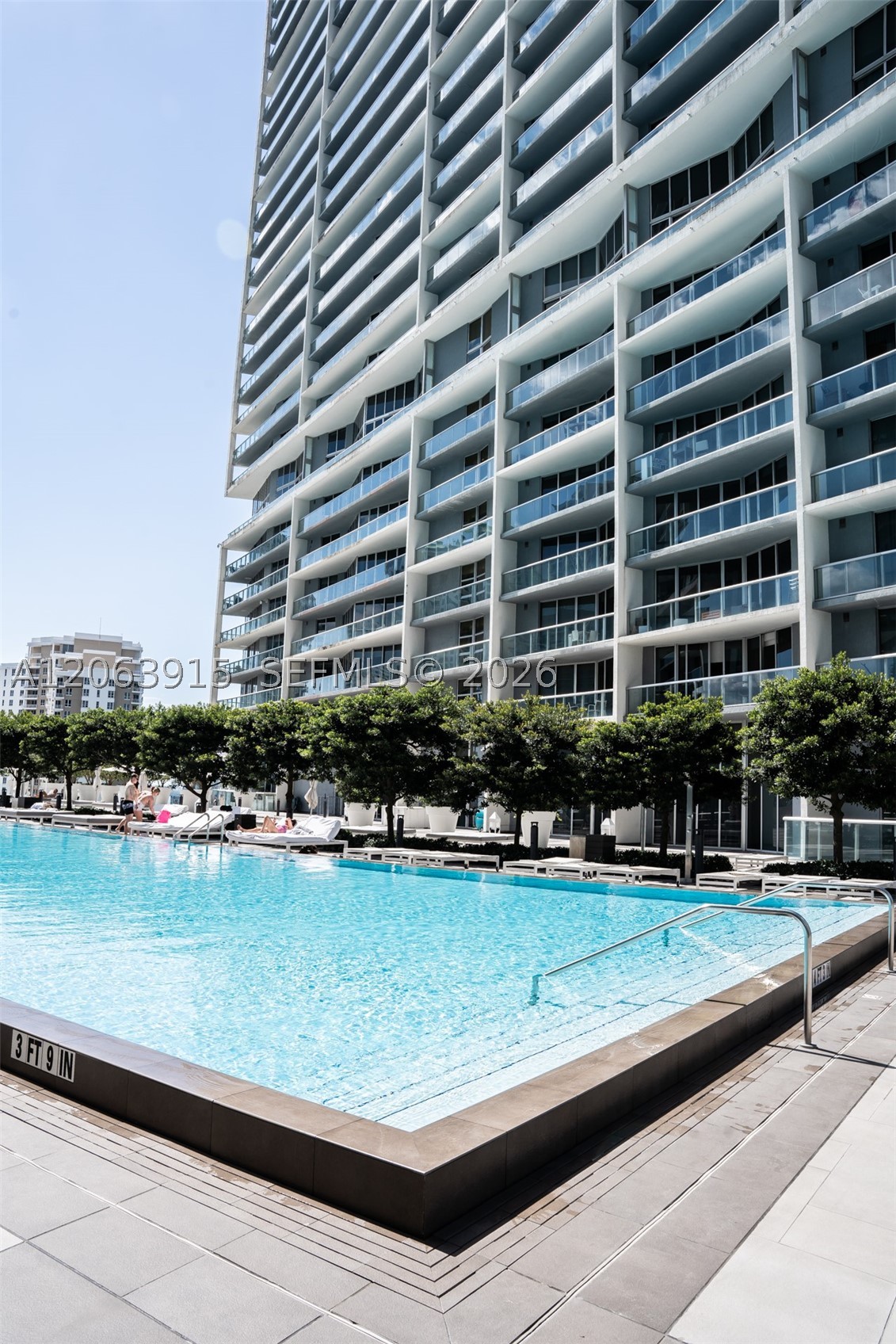 475 Brickell Ave #4511, Miami FL 33131