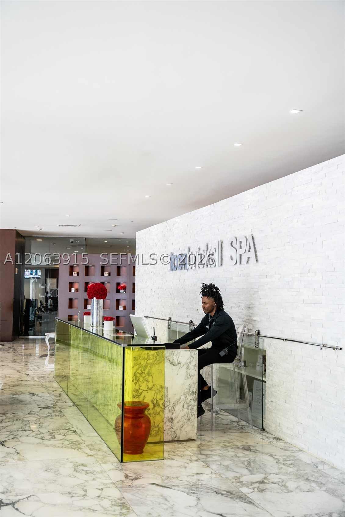 475 Brickell Ave #4511, Miami FL 33131