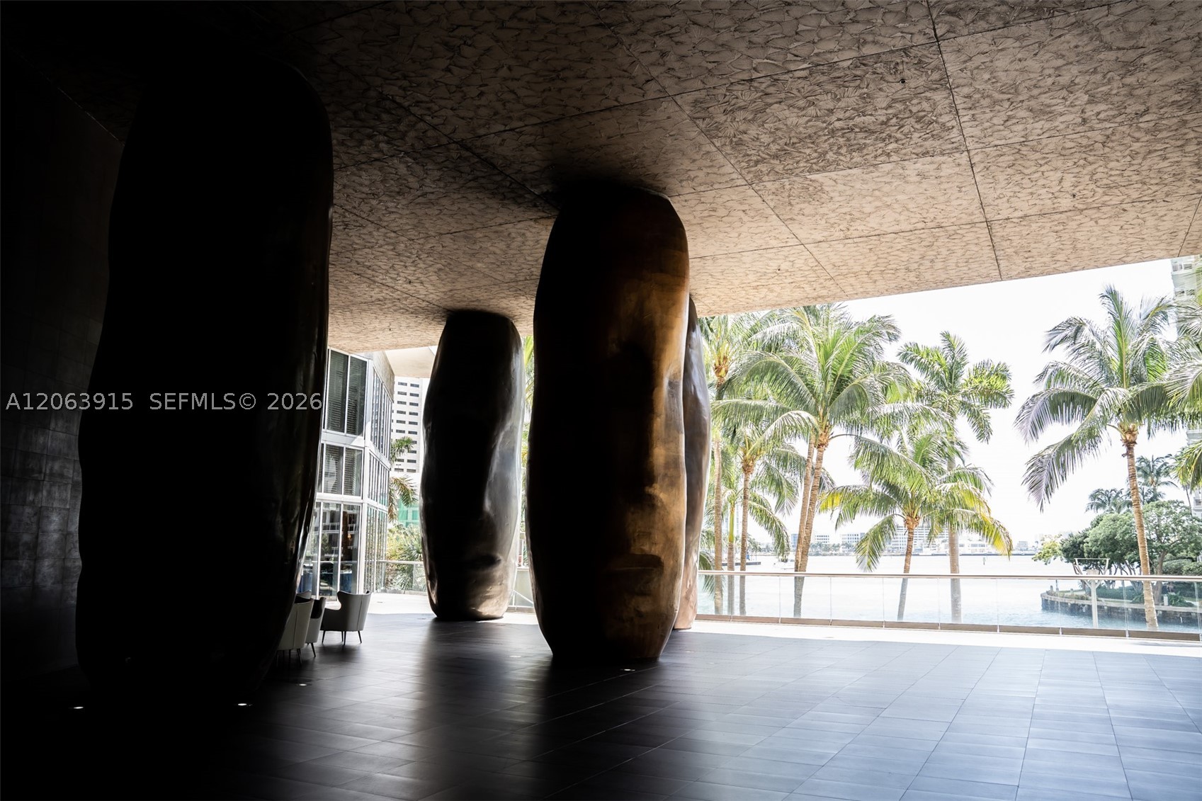 475 Brickell Ave #4511, Miami FL 33131
