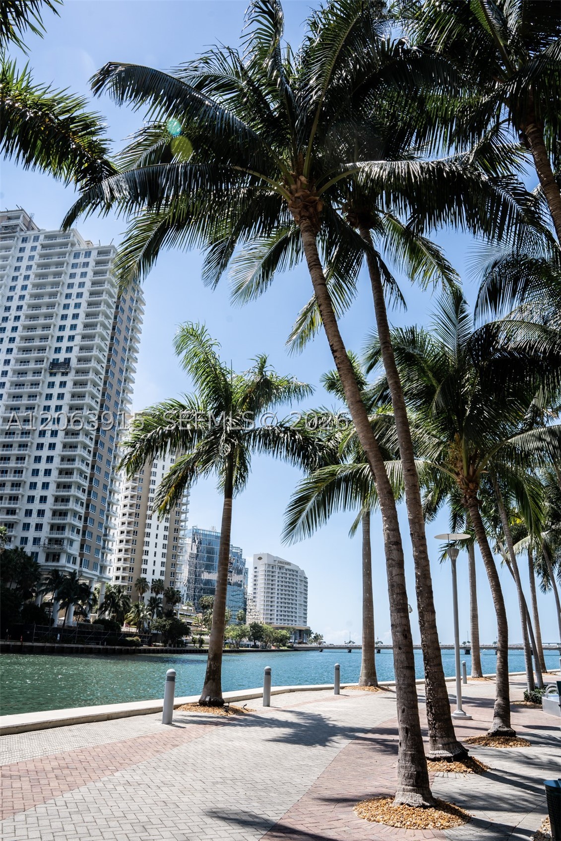 475 Brickell Ave #4511, Miami FL 33131