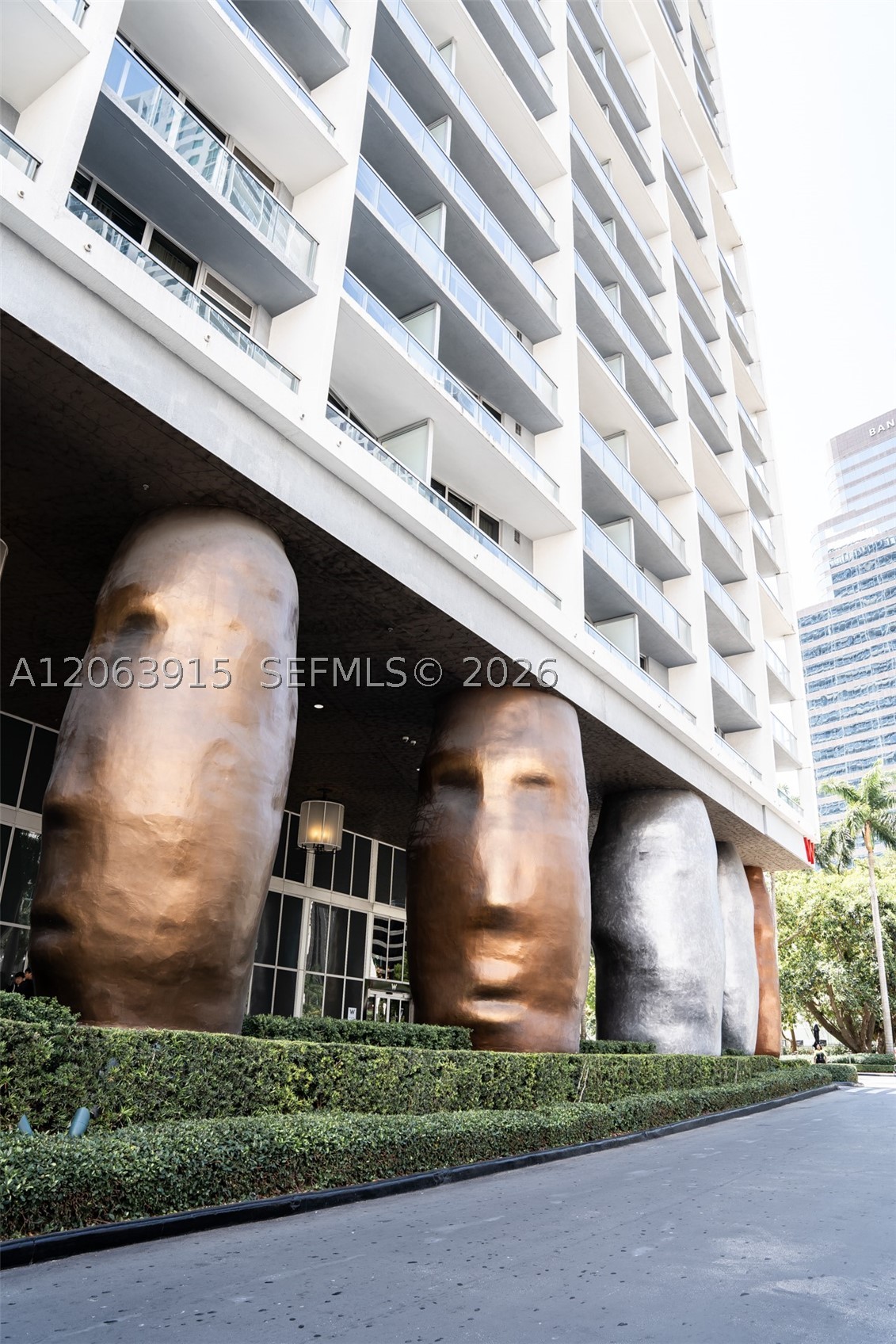 475 Brickell Ave #4511, Miami FL 33131