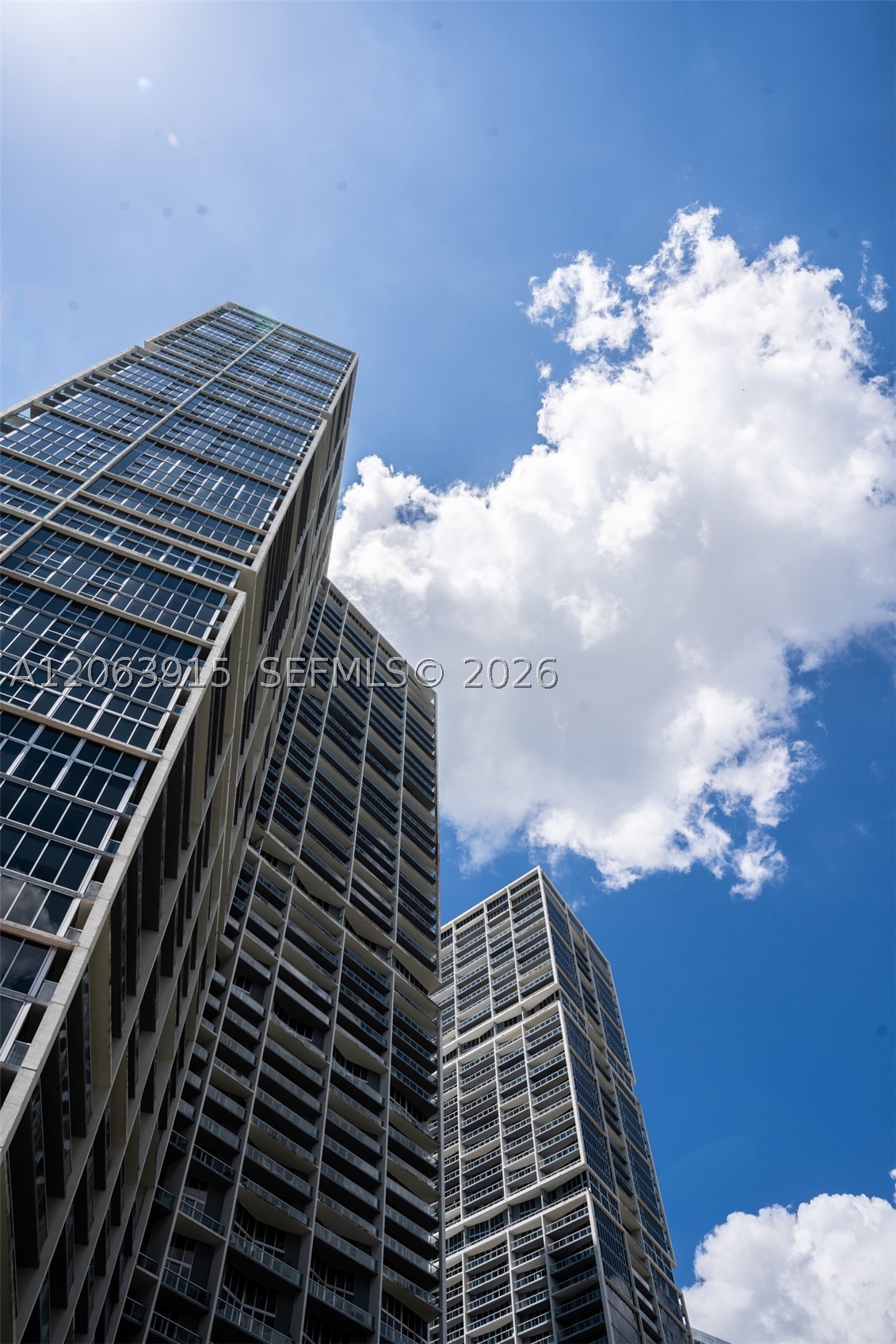475 Brickell Ave #4511, Miami FL 33131