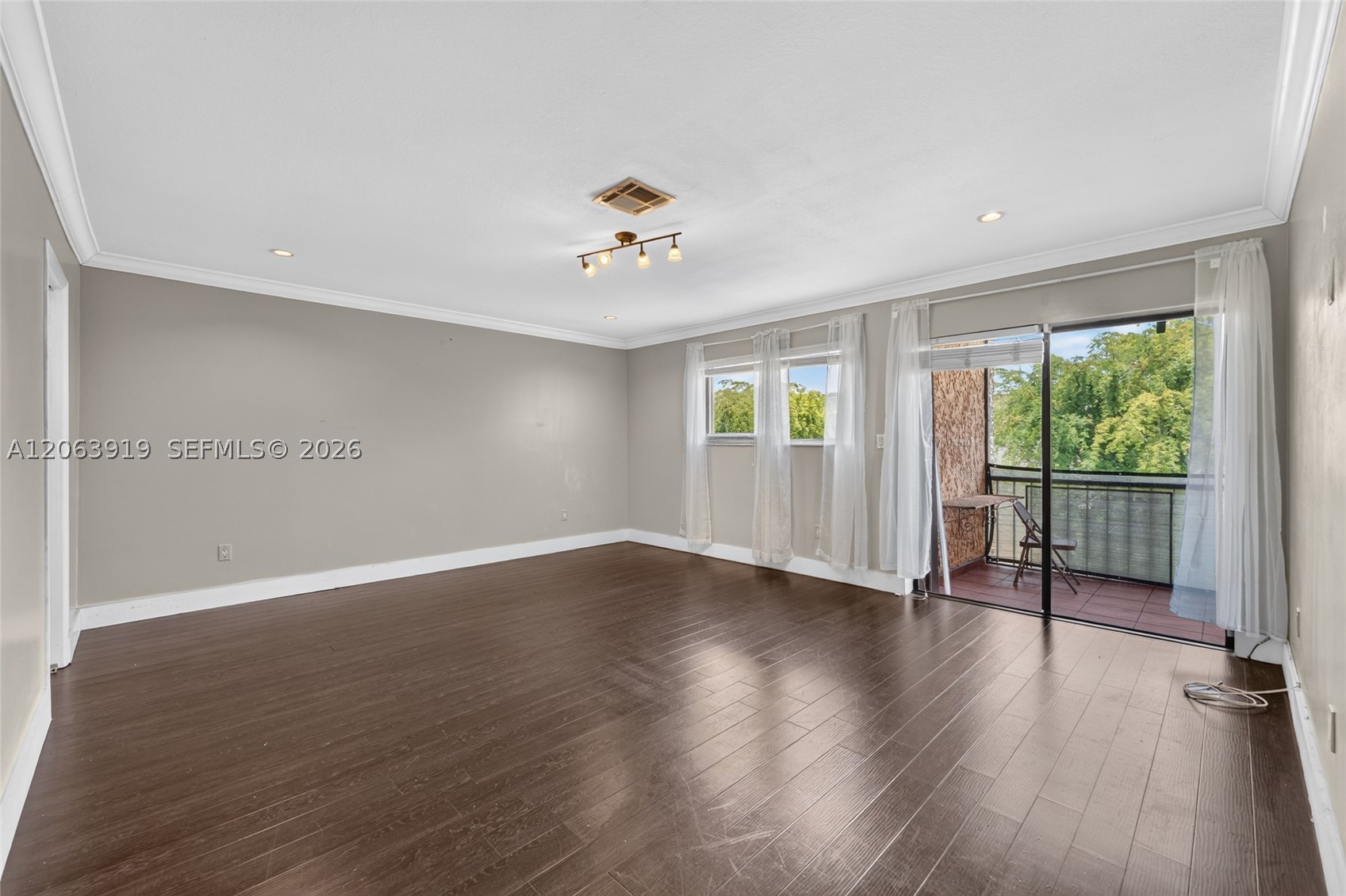 8401 SW 107th Ave #316E, Miami FL 33173