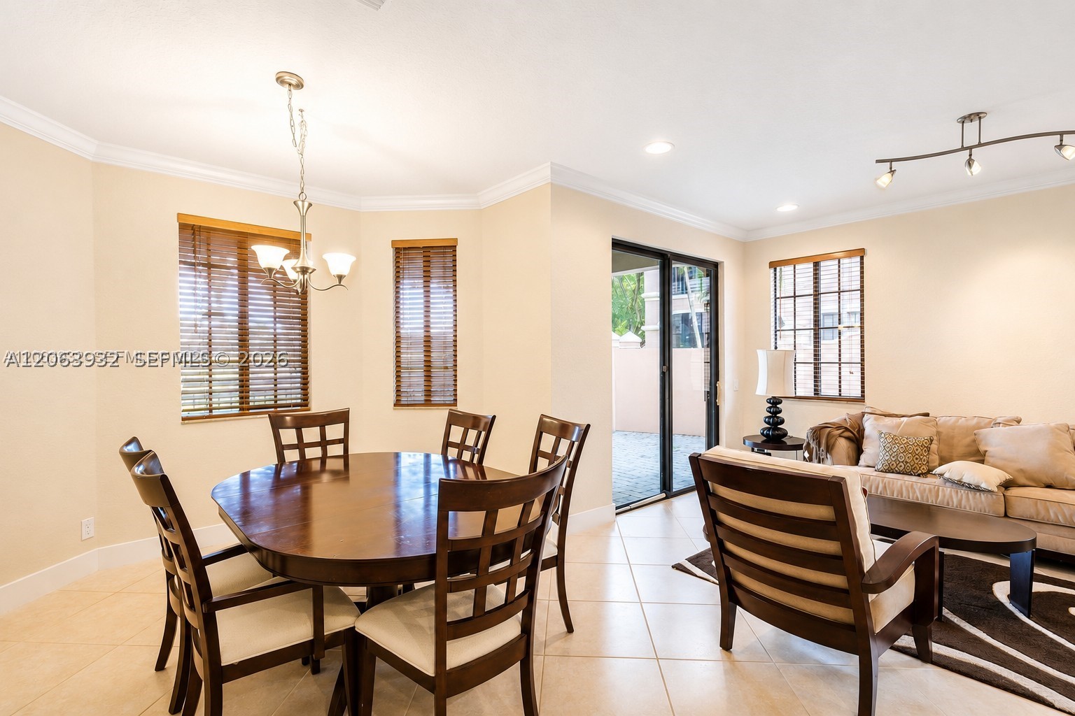 2703 Center Ct Dr #1-14, Weston FL 33332