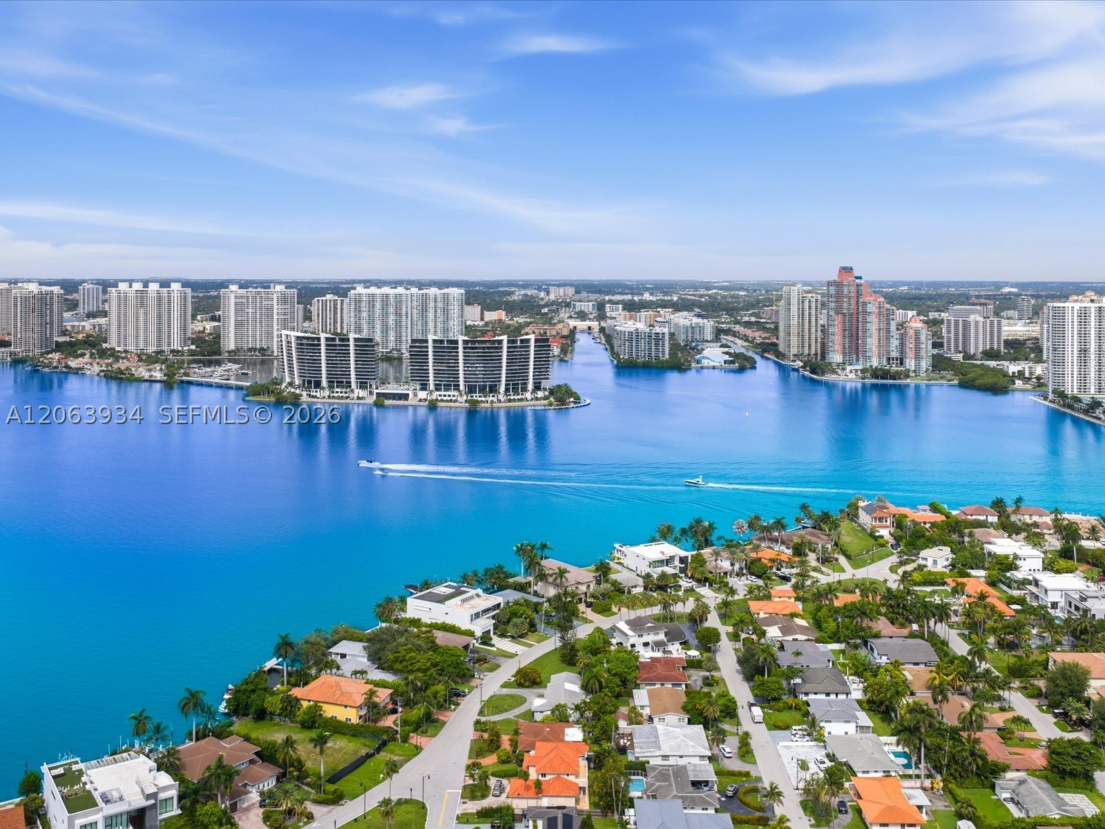301 186th St, Sunny Isles Beach FL 33160