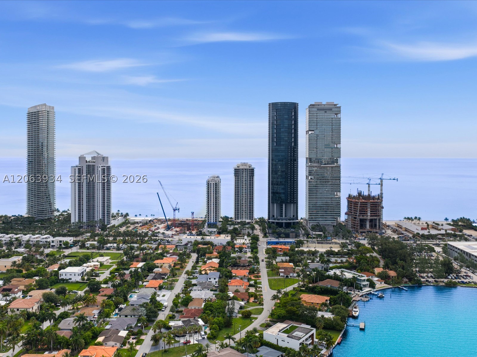 301 186th St, Sunny Isles Beach FL 33160