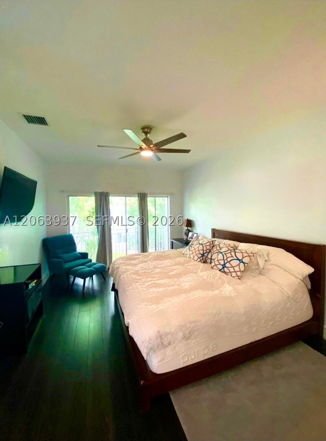 2732 SW 26th St #2732, Miami FL 33133