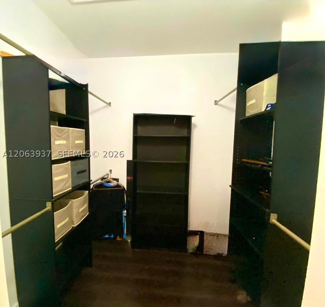 2732 SW 26th St #2732, Miami FL 33133