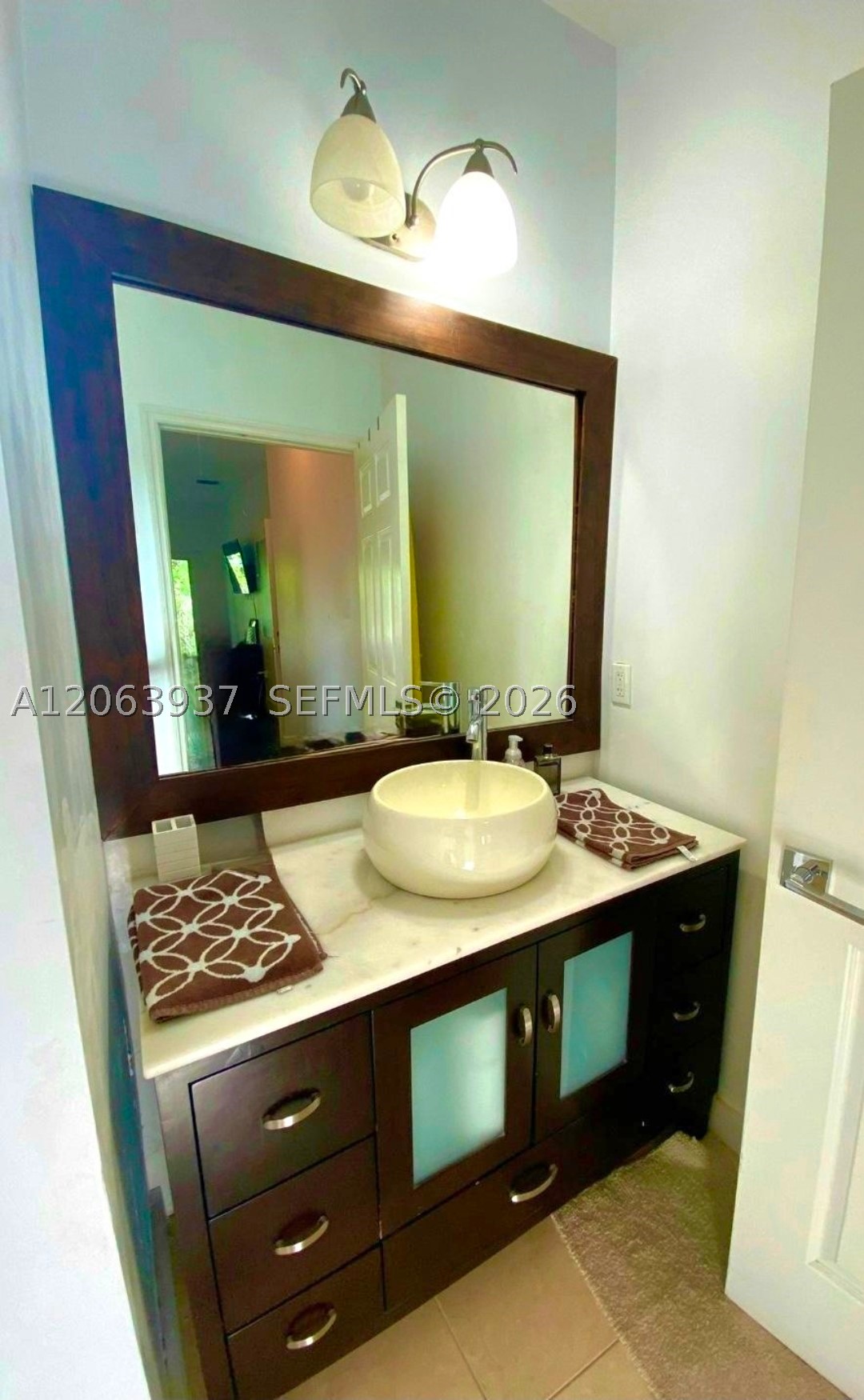 2732 SW 26th St #2732, Miami FL 33133