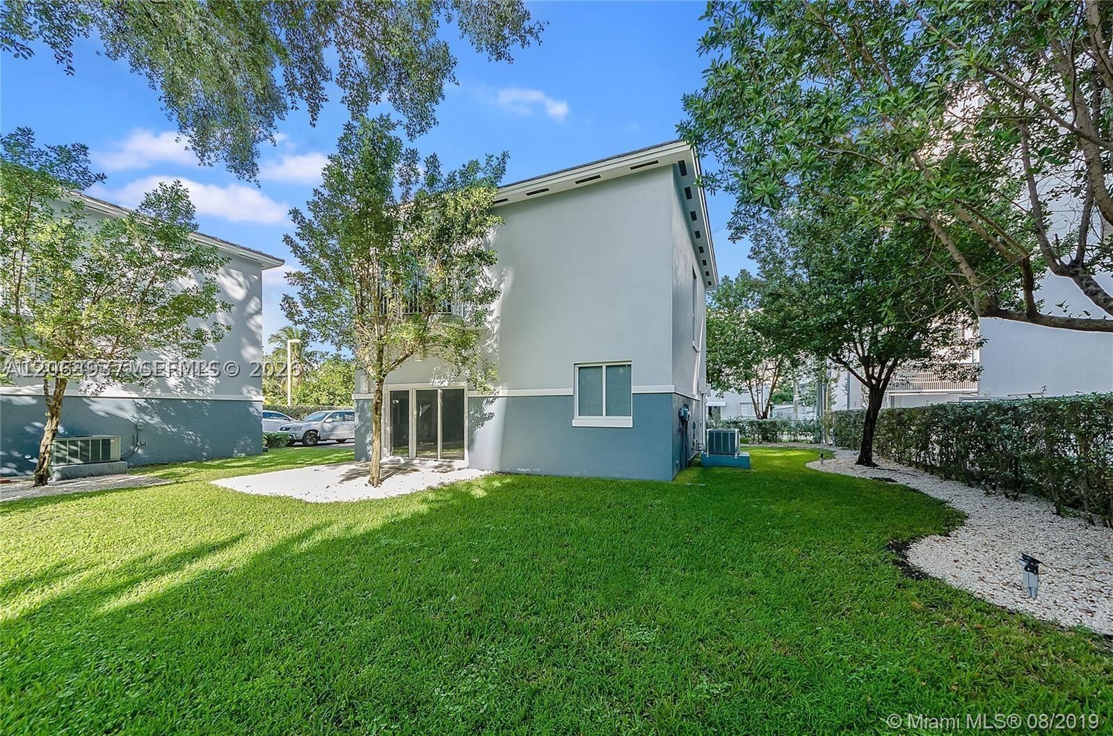 2732 SW 26th St #2732, Miami FL 33133