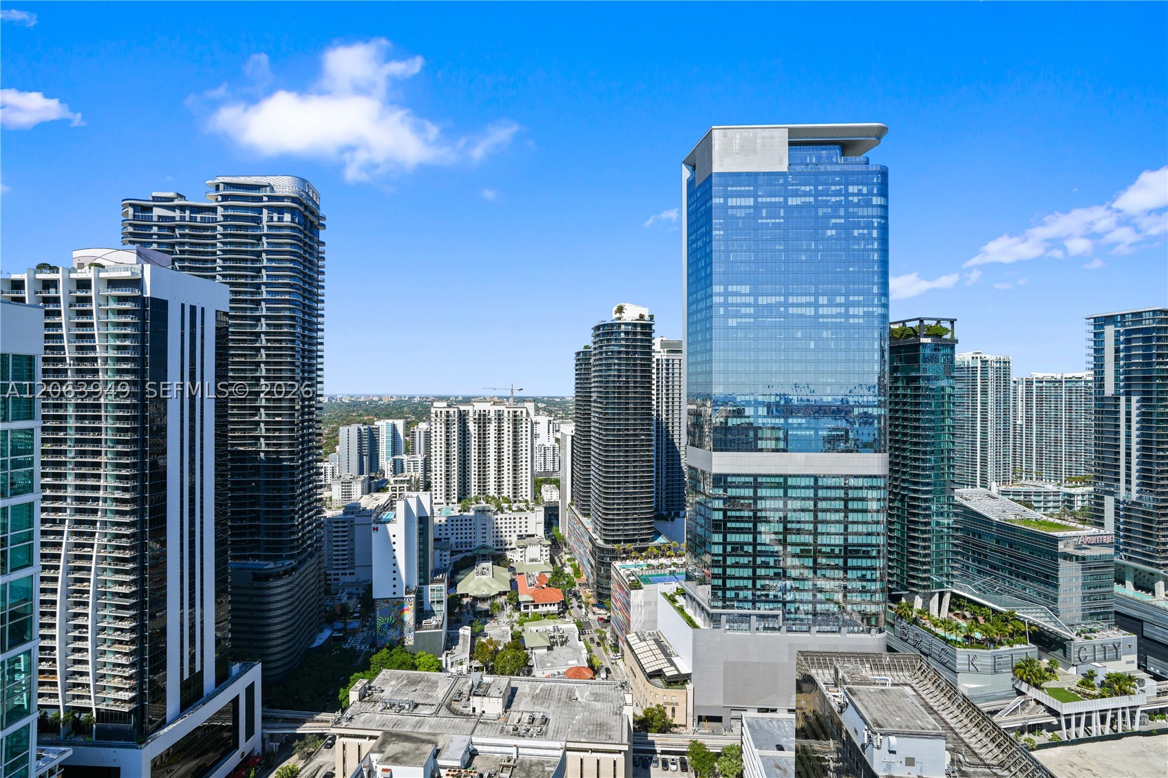 950 Brickell Bay Dr #4101, Miami FL 33131