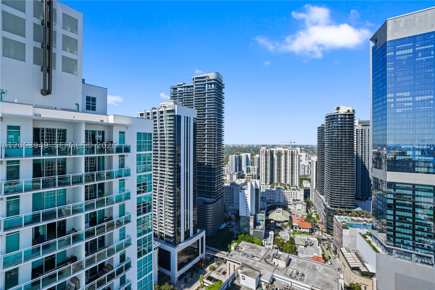 950 Brickell Bay Dr #4101, Miami FL 33131