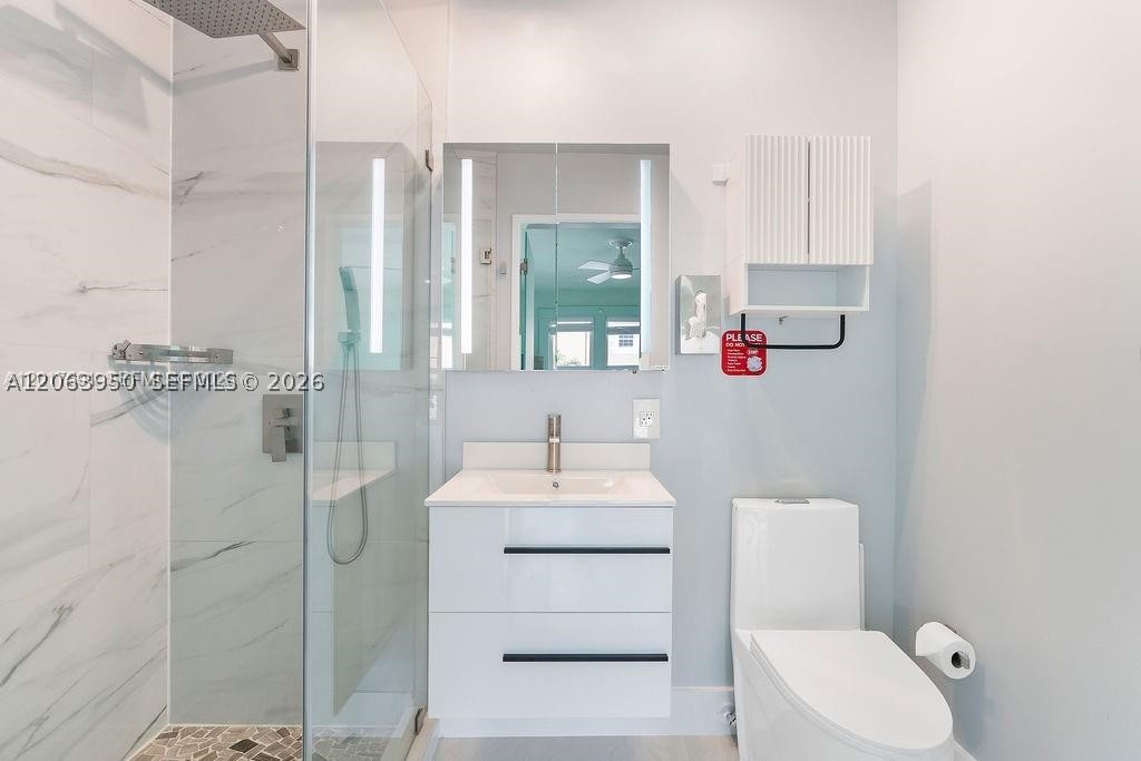 22 NE 44th St #0, Miami FL 33137