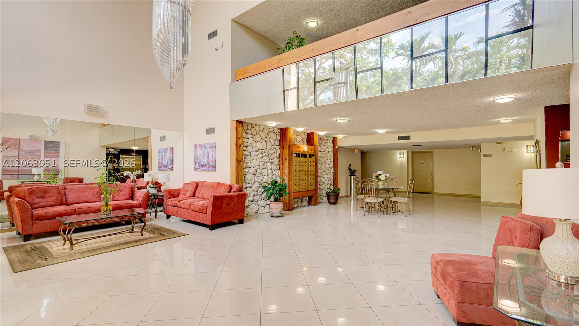 16325 Golf Club Rd #101, Weston FL 33326