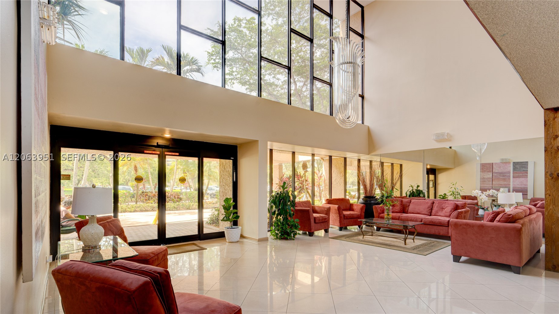 16325 Golf Club Rd #101, Weston FL 33326