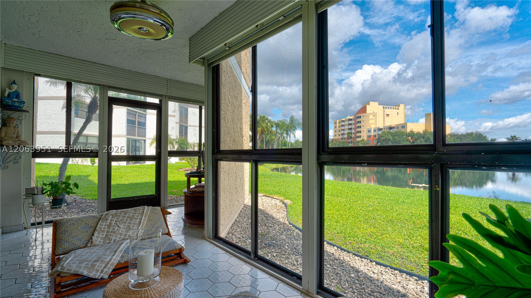 16325 Golf Club Rd #101, Weston FL 33326