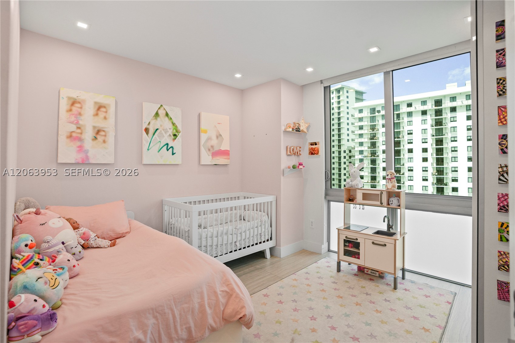 16385 Biscayne Blvd #1601+2 Parkings, North Miami Beach FL 33160