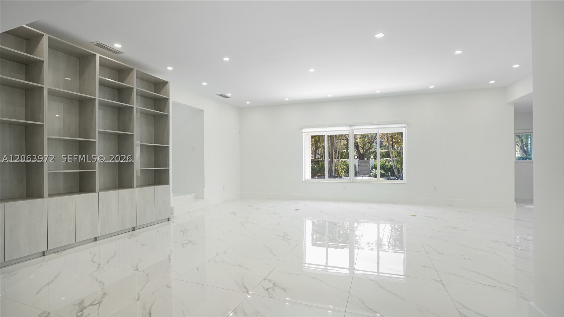 711 Sunset Rd #711, Coral Gables FL 33143