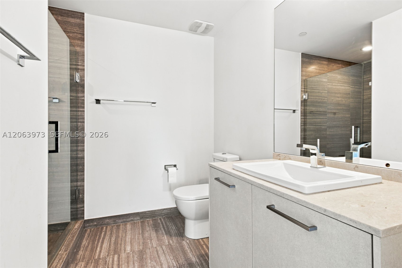 1010 Brickell Ave #2403, Miami FL 33131