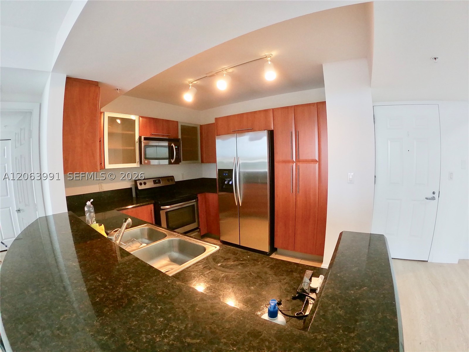 3232 SW 22nd St #1708, Miami FL 33145
