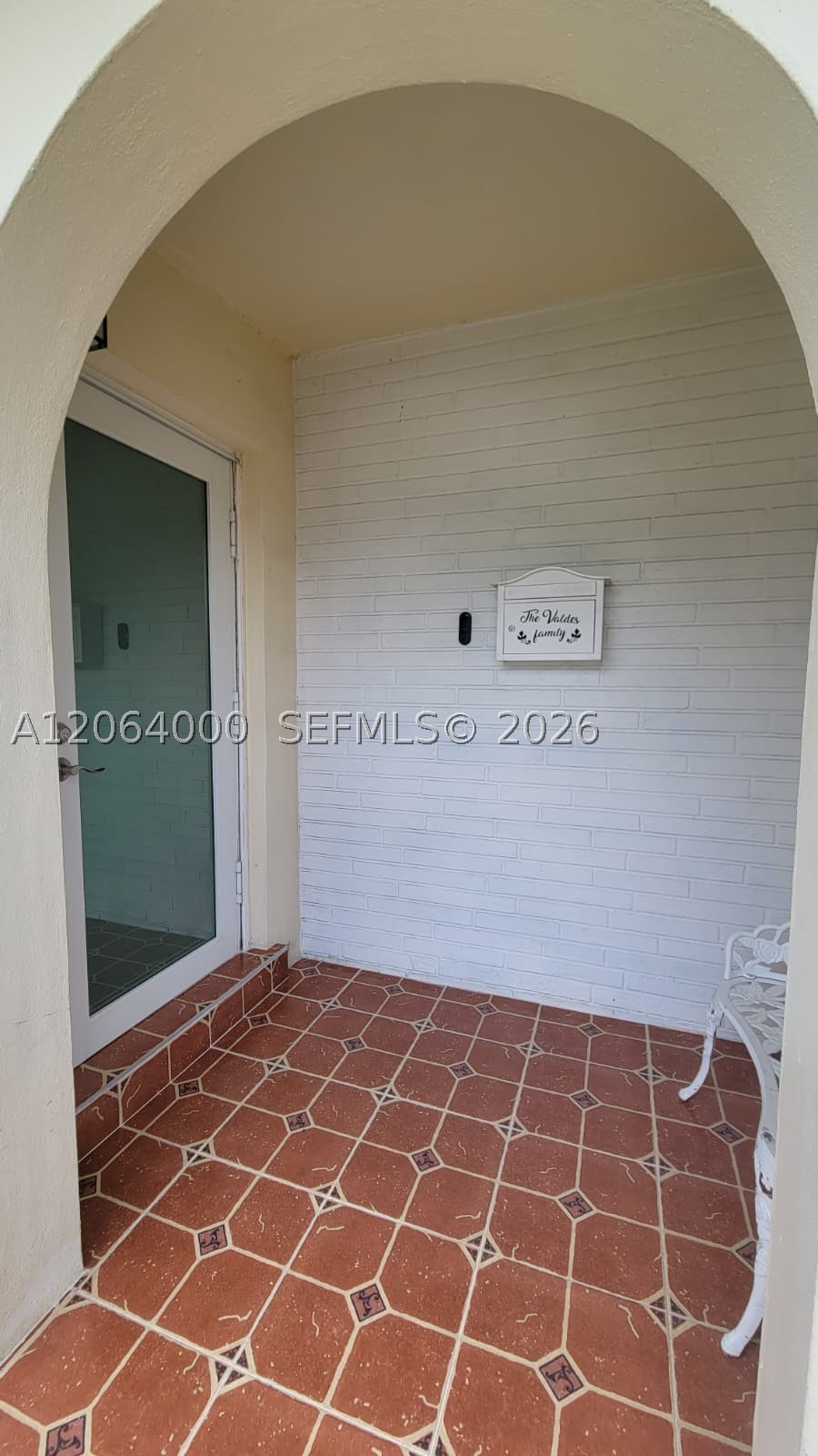 11340 SW 48th St, Miami FL 33165