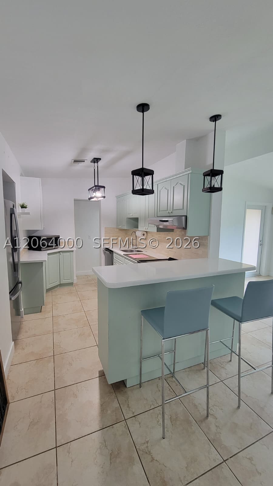 11340 SW 48th St, Miami FL 33165