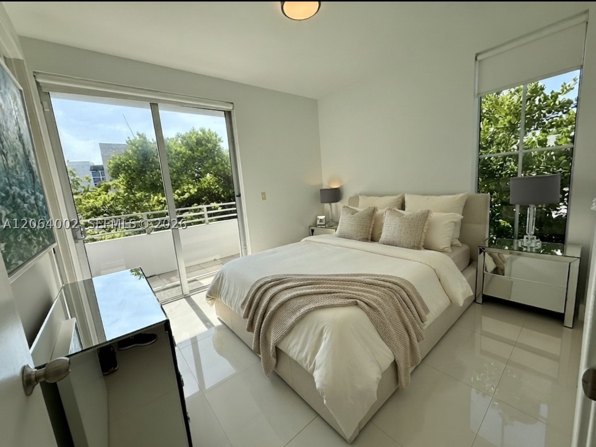 928 Pennsylvania Ave #1, Miami Beach FL 33139