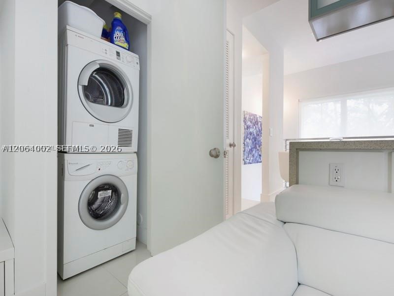 928 Pennsylvania Ave #1, Miami Beach FL 33139