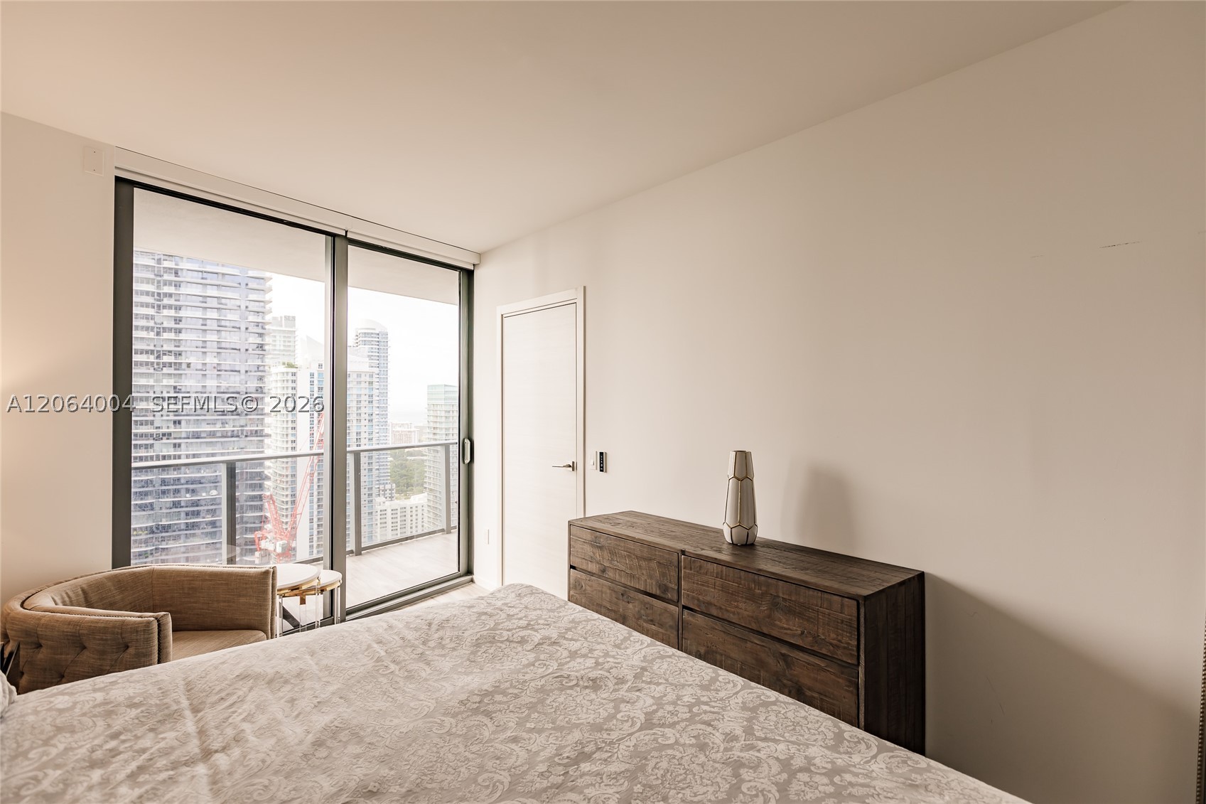 801 S Miami Ave #3703, Miami FL 33130
