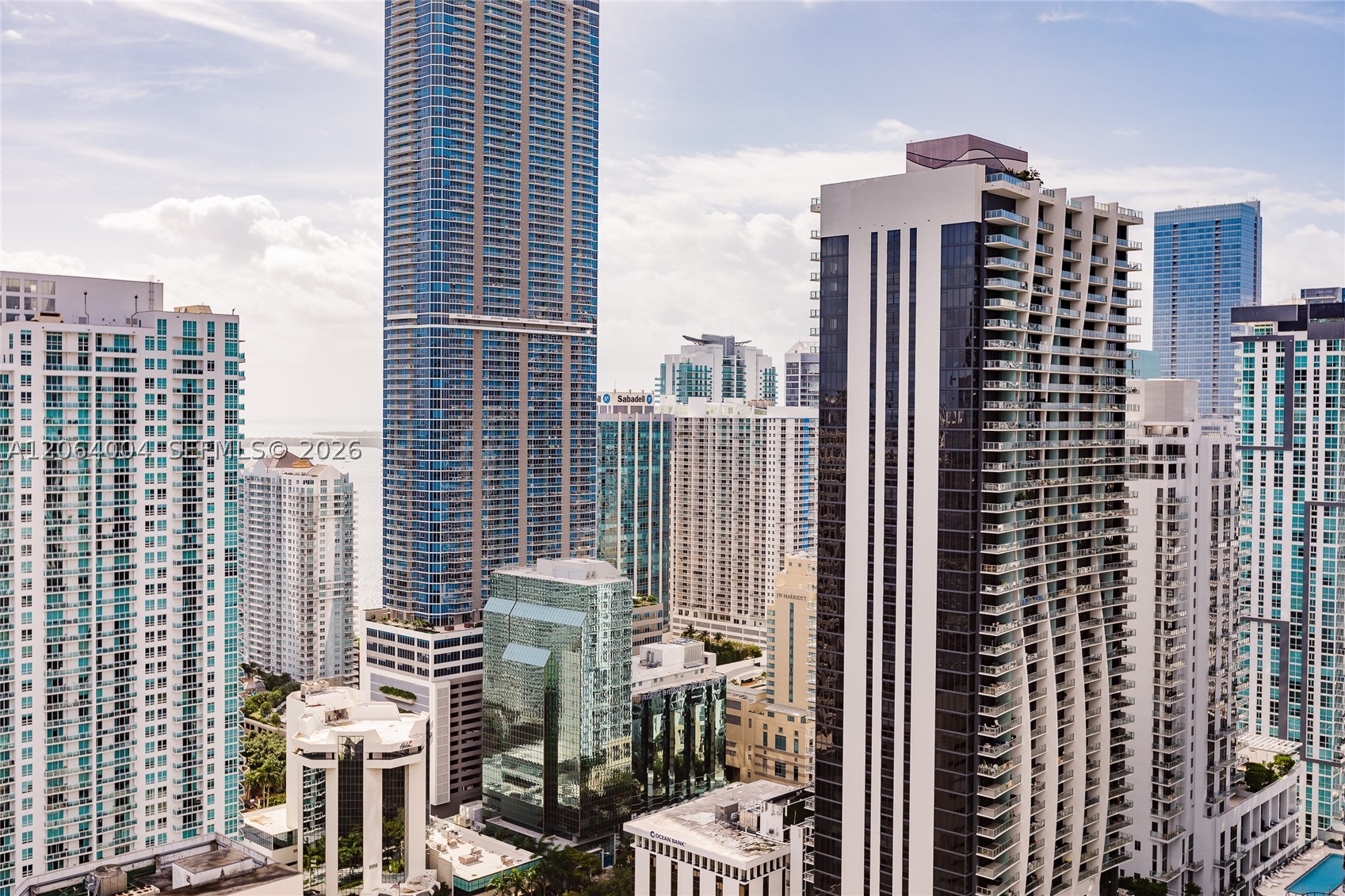 801 S Miami Ave #3703, Miami FL 33130