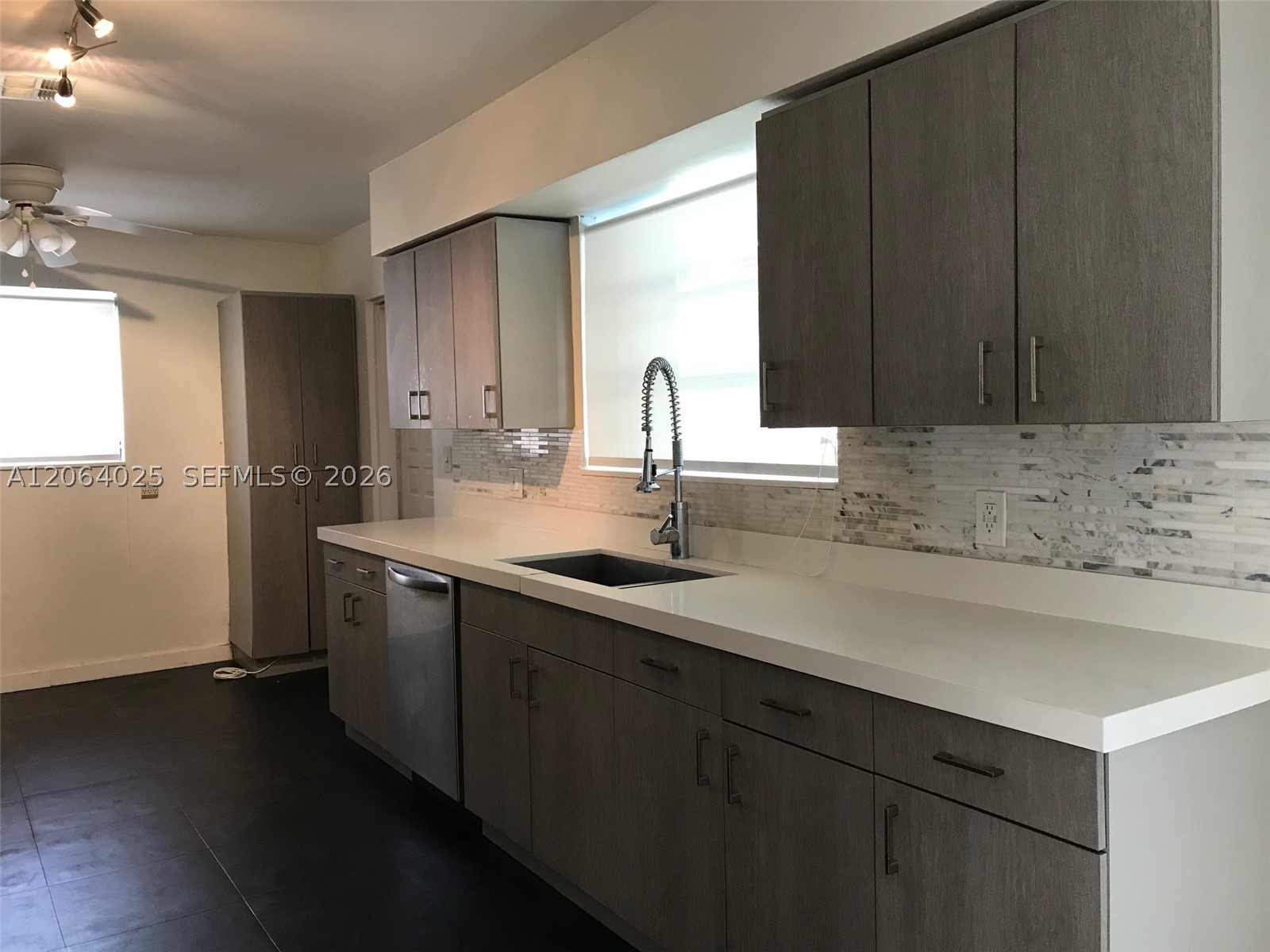 801 Albatross St, Miami Springs FL 33166