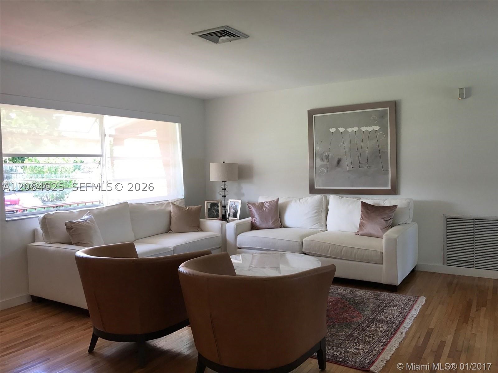 801 Albatross St, Miami Springs FL 33166