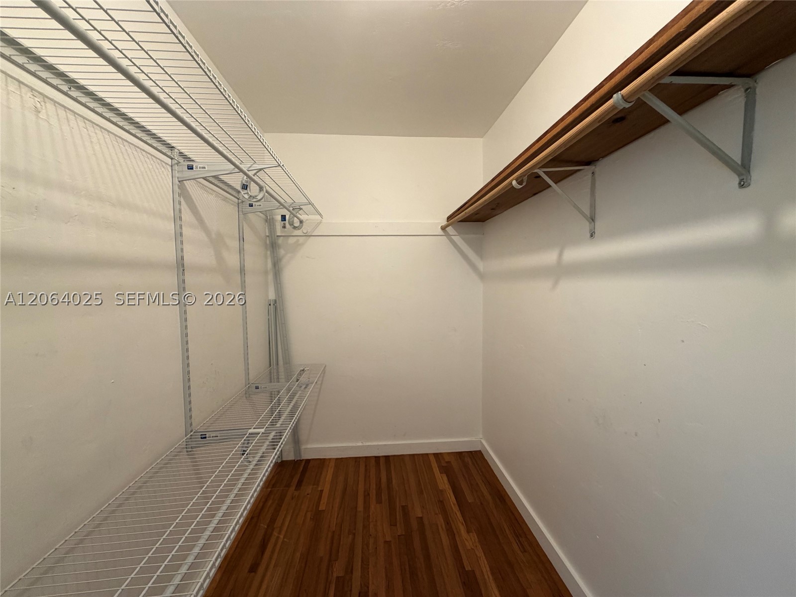 801 Albatross St, Miami Springs FL 33166