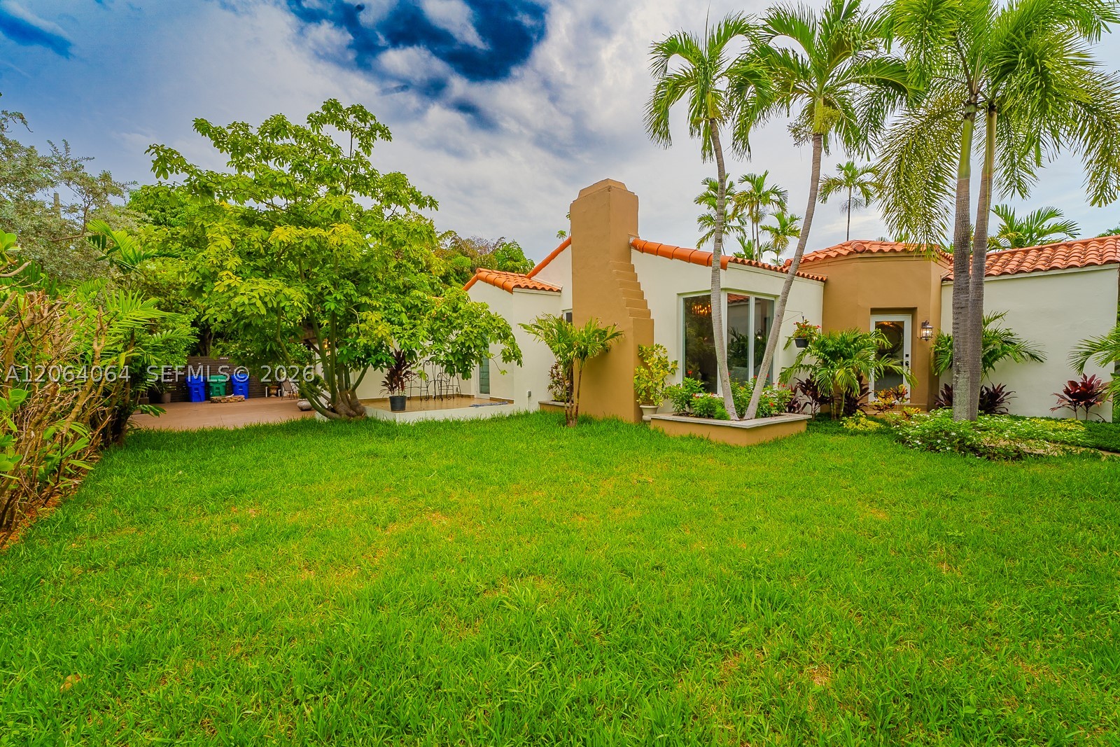 2483 SW 24th St, Miami FL 33145