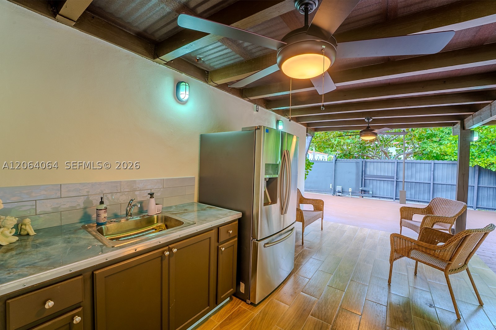 2483 SW 24th St, Miami FL 33145