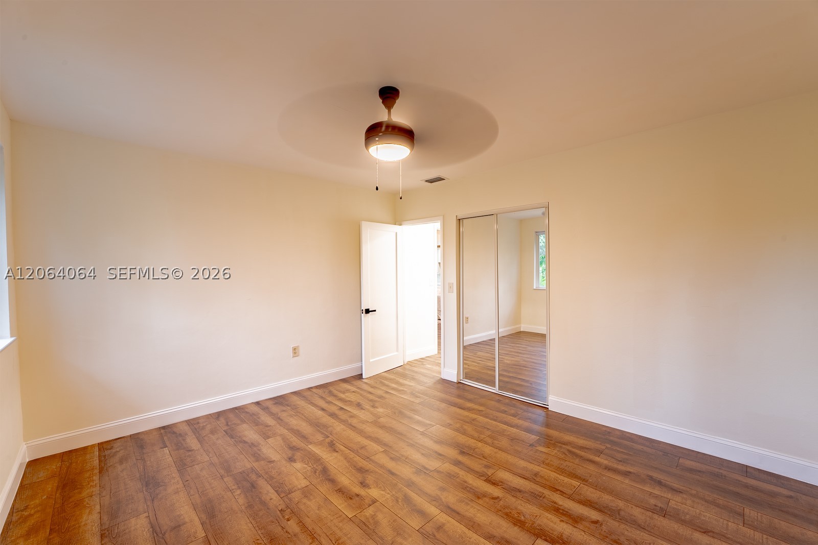 2483 SW 24th St, Miami FL 33145