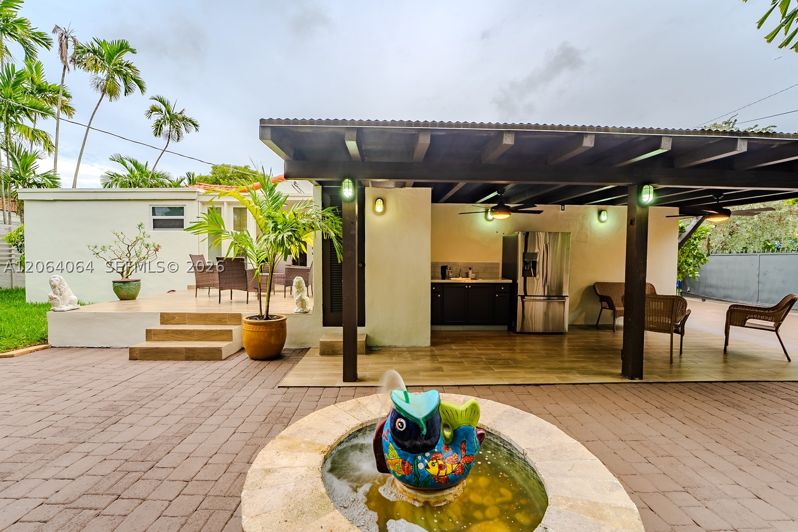 2483 SW 24th St, Miami FL 33145